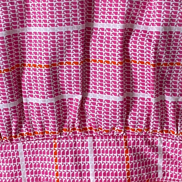 Vineyard Vines Whale Print Pink, orange and white Women’s skirt. EUC - Picture 3 of 5